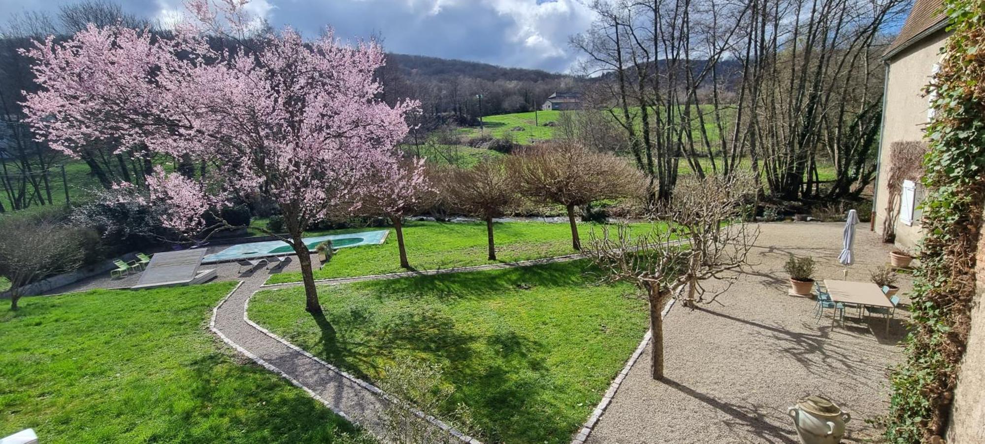 Moulin Renaudiots - Maison D'Hotes Autun Eksteriør billede